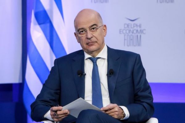 Δένδιας: Πάντα υπάρχει μια ανοιχτή πόρτα για τον Τσαβούσογλου