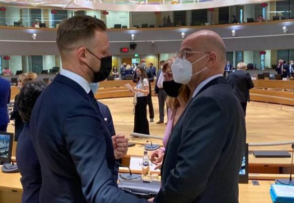 Συνομιλία Δένδια με τον ΥΠΕΞ της Λιθουανίας για την «αεροπειρατεία»