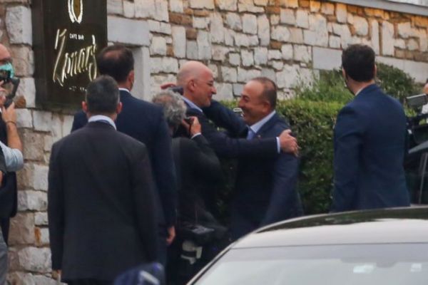 Η ατζέντα του Τσαβούσογλου στην αυριανή συνάντηση με Μητσοτάκη – 14 Ιουνίου θέλει το τετ α τετ ο Ερντογάν