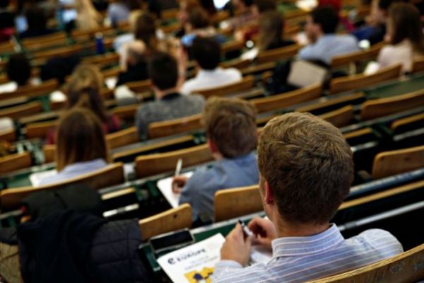 AEI: Από 19 Μαΐου έως 30 Ιουνίου θα διεξαχθούν οι κατατακτήριες εξετάσεις