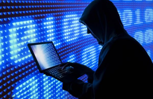 Ασία: Συλλήψεις για απάτη στο διαδίκτυο – Οι Αρχές πάγωσαν 1.600 λογαριασμούς