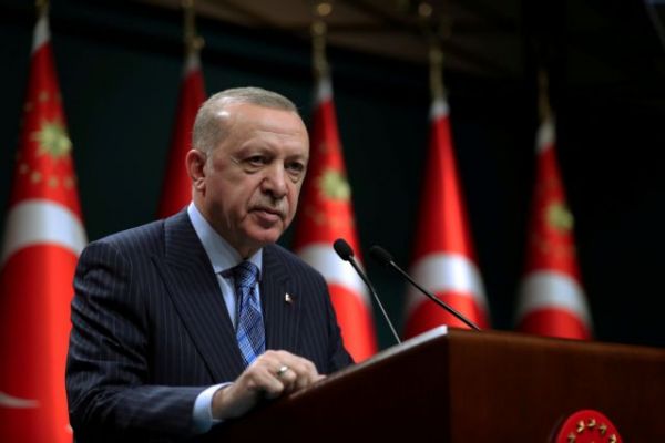 Τηλεδιάσκεψη Ερντογάν με στελέχη επιχειρήσεων των ΗΠΑ – «Πρελούδιο» ενός τετ α τετ με Μπάιντεν;