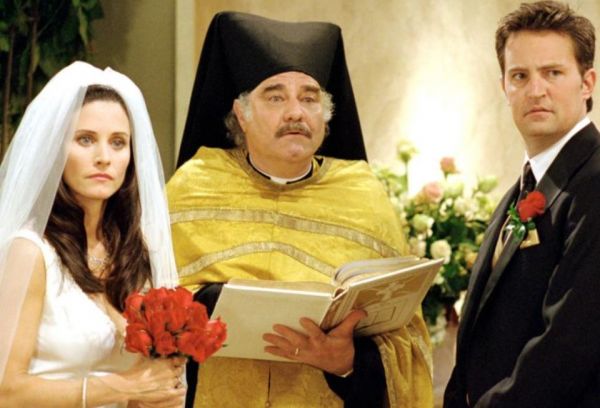 Μάθιου Πέρι και Κόρτνεϊ Κοξ δεν είναι μόνο «Φιλαράκια» αλλά και….μακρινά ξαδέλφια