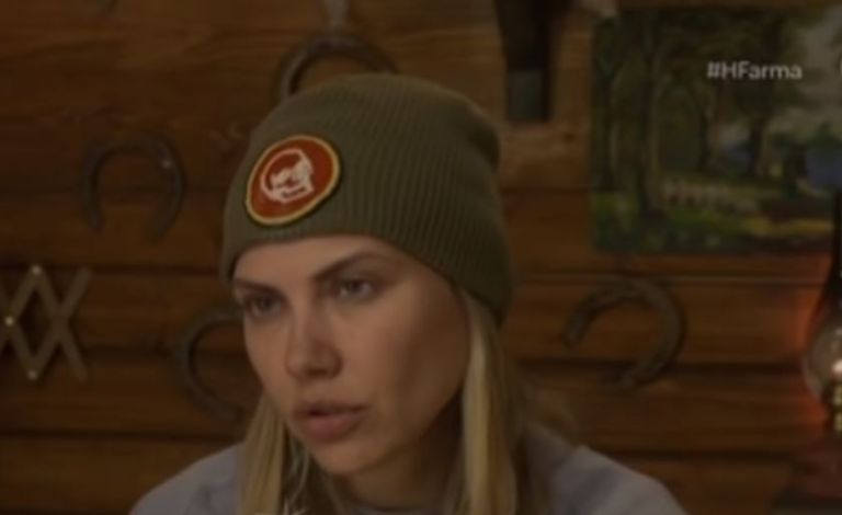 Η Φάρμα: «Θέλω να της χώσω μία μπας και συνέλθει»