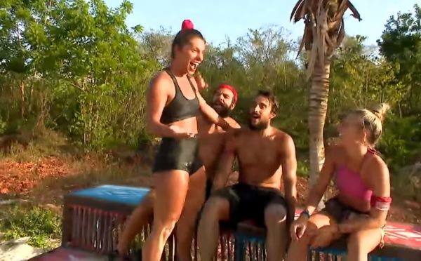 Survivor: Μαριαλένα σε Σάκη – «Θα σε ξαναερωτευτώ μ’ αυτά που κάνεις»