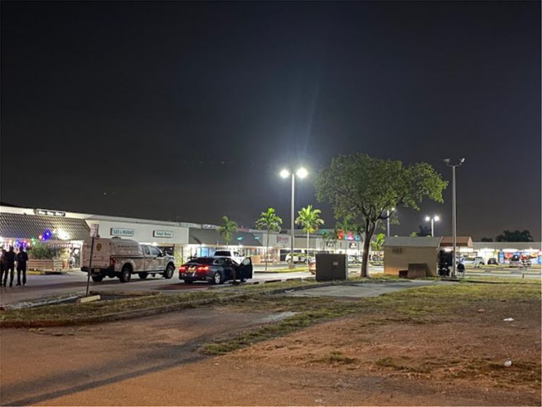 Πυροβολισμοί έξω από κλαμπ στη Φλόριντα – Δύο νεκροί και αρκετοί τραυματίες