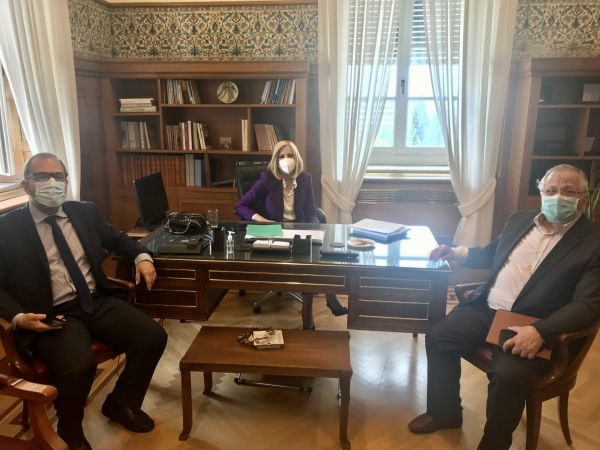 Στήριξη Γεννηματά στο «Χαμόγελο του Παιδιού» – Τι είπε για το trafficking