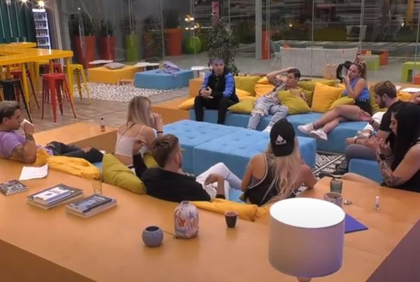 Άγριος τσακωμός στο House of Fame – «Σε εμένα θα προσέχεις τι λες»