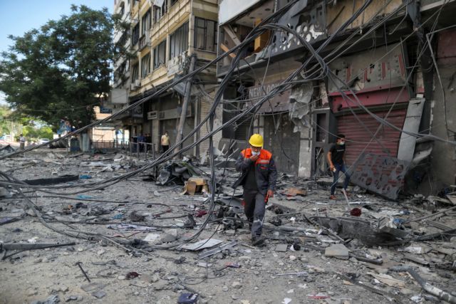 «Κόλαση» σε Ισραήλ και Γάζα: Καταιγισμός από ρουκέτες - Δεκάδες νεκροί