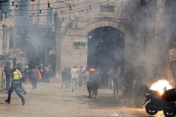 Ισραήλ: Νέες συγκρούσεις στην Ιερουσαλήμ με εκατοντάδες τραυματίες