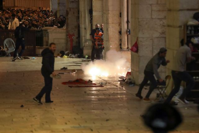 Ιερουσαλήμ: 169 τραυματίες από συγκρούσεις στην Πλατεία των Τεμενών