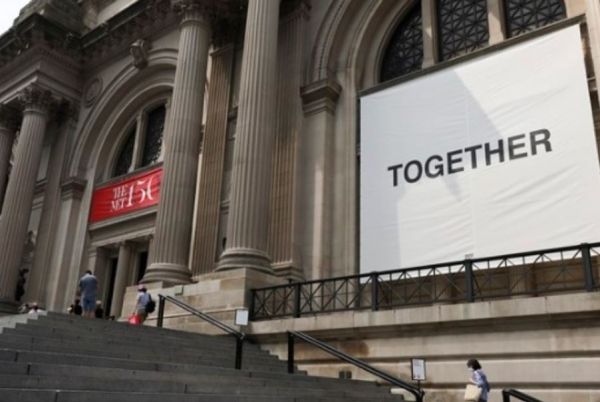 «Inside the Met»: Ντοκιμαντέρ για την πιο δύσκολη χρονιά του Μητροπολιτικού Μουσείου Τέχνης