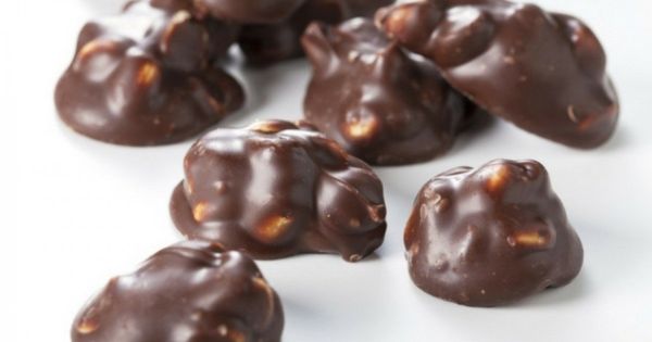 Πανεύκολα βραχάκια σοκολάτας-φυστικoβούτυρου με βρώμη και σπόρους