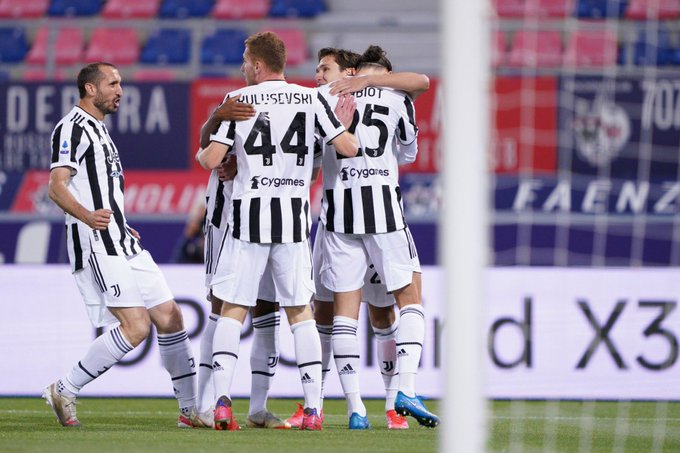 Χιτσκοκικό φινάλε στην Ιταλία – Στο Champions League η Γιούβε, μυθική «αυτοκτονία» για Νάπολι!