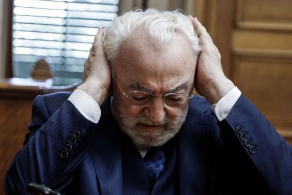 Προανακριτική για Παππά: Αύριο καταθέτει ξανά ο Χρ. Καλογίτσας – Ένιωσε αδιαθεσία και ζήτησε το φάρμακό του