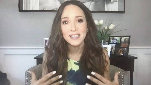 House of Fame: Εμφάνιση έκπληξη από την Καλομοίρα- Βίντεο