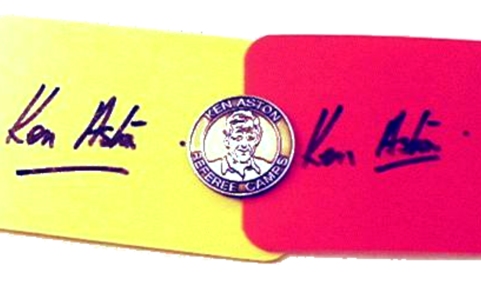 Πώς καθιερώθηκαν οι κάρτες στο ποδόσφαιρο