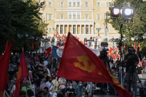 Κουτσούμπας: Αρνούμαστε να είμαστε σύγχρονοι σκλάβοι τον 21ο αιώνα – Απεργιακή απάντηση στο «αντεργατικό έκτρωμα»