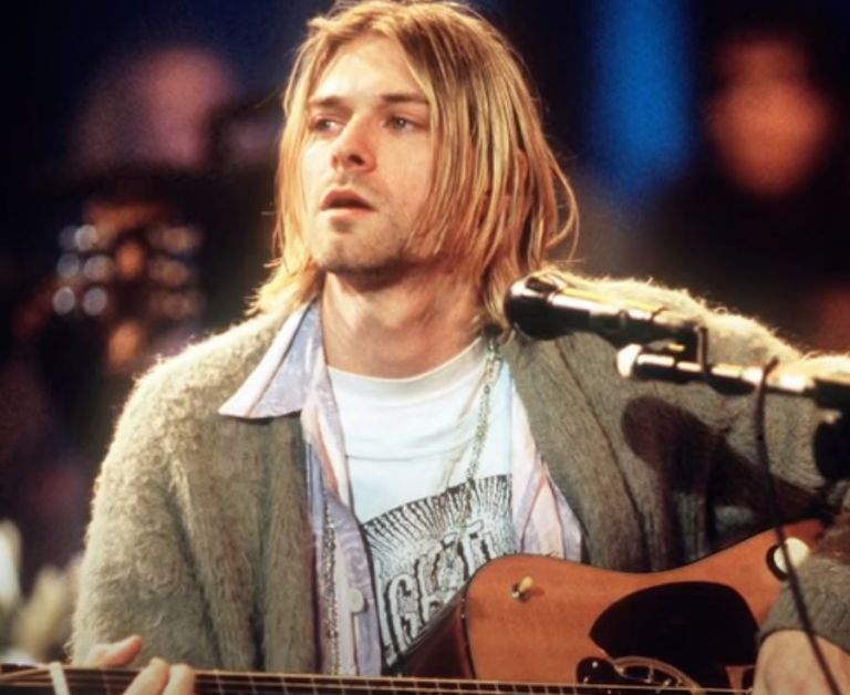 Κερτ Κομπέιν: Στο φως αρχεία του FBI για τον θάνατό του