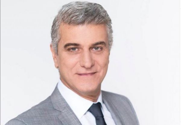 Βλαδίμηρος Κυριακίδης: «Είμαι εκ διαμέτρου αντίθετος απ’ τον συμπαθέστατο, συντηρητικό κυρ-Ηλία»