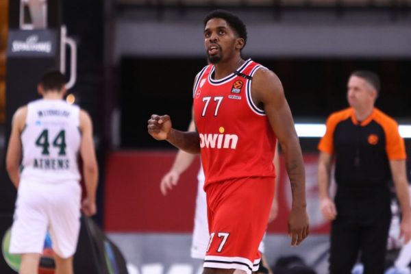 Πρωταγωνιστής σε videoclip του ράπερ Phyrosun ο ΜακΚίσικ