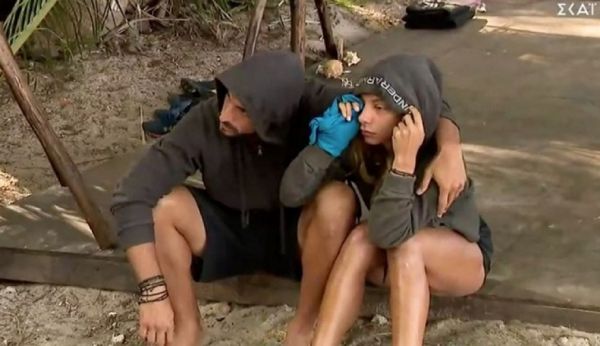 Survivor: Η Μαριαλένα πέταξε το κολιέ του Σάκη