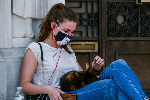 Γώγος: Πότε θα πετάξουμε τις μάσκες – Το καλοκαίρι περαιτέρω άρση των περιορισμών