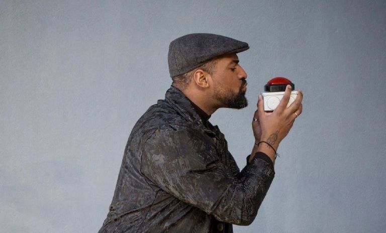 Ησαΐας Ματιάμπα: Σοκάρει η περιγραφή του για τη ρατσιστική επίθεση που δέχτηκε