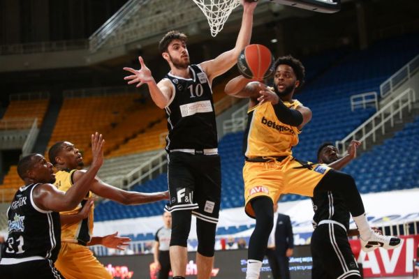 Ο Μέικον «καθάρισε» για την ΑΕΚ (102-89)