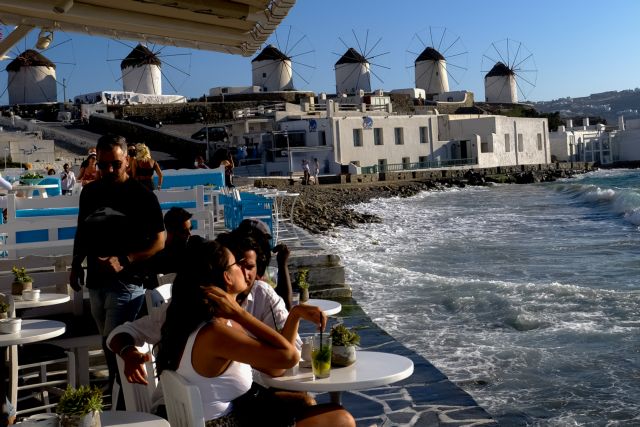 Πανέτοιμη η Ελλάδα για το άνοιγμα του Τουρισμού - Πότε αναμένεται η πρώτη μεγάλη ροή τουριστών