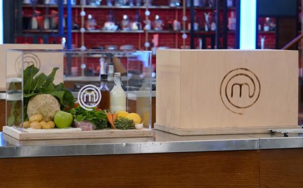 MasterChef: Ποιος κέρδισε τo Mystery Box και έφερε τα πάνω κάτω στο παιχνίδι
