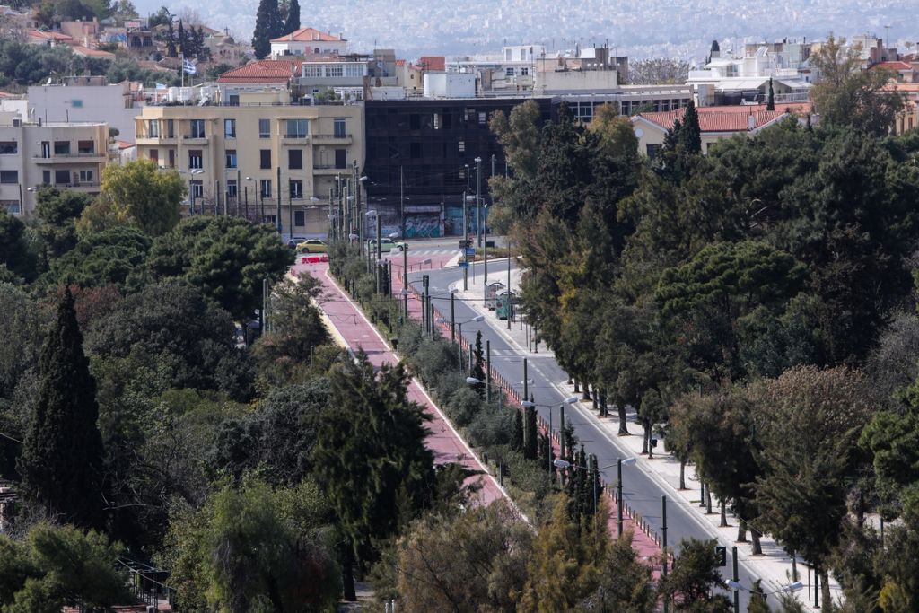 Lockdown: Άρση περιορισμών & επιτάχυνση εμβολιασμών – Την Τετάρτη τα νέα μέτρα χαλάρωσης