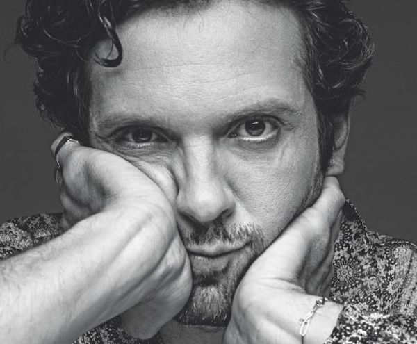 Δημήτρης Μοθωναίος: «Σφάζει» την Βάνα Μπάρμπα για τον Φιλιππίδη