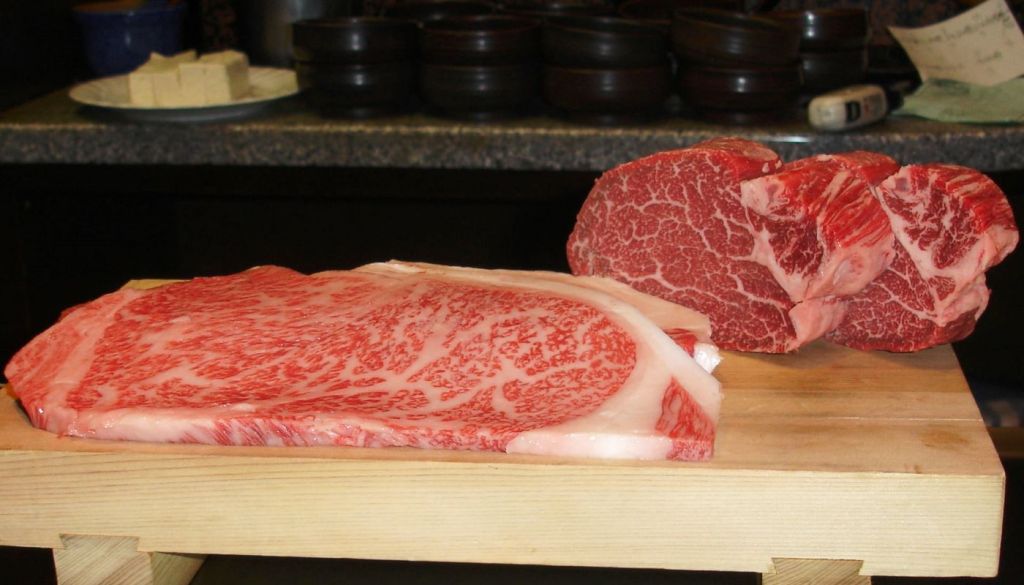 Wagyu και Kobe Beef: Ξεκλειδώνοντας το πιο «σέξι» μοσχαρίσιο κρέας