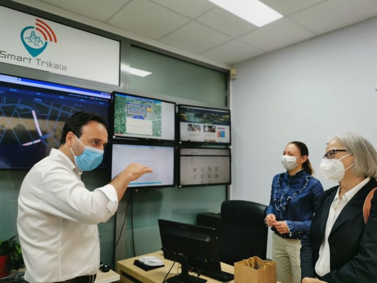 Αυστρία και Τρίκαλα ήρθαν πιο κοντά – Η πρέσβης της Αυστρίας στο δημαρχείο των Τρικάλων