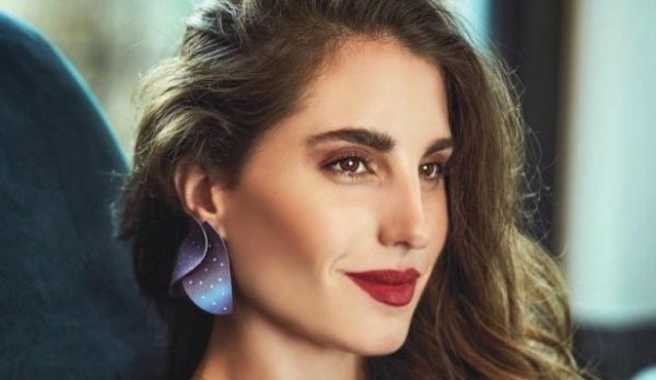 Παυλίνα Βουλγαράκη: «Η μητέρα μου από την στεναχώρια της έπαθε καρκίνο»