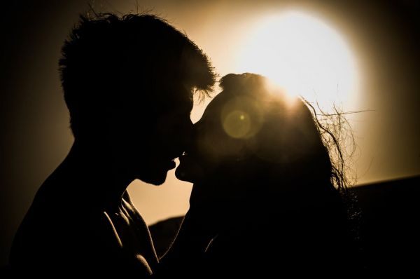 Αληθινή Ιστορία: «Κάναμε τέλειο σεξ, αλλά δεν φιλιόμασταν σχεδόν ποτέ»