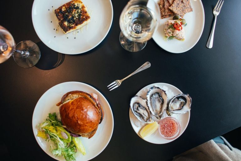 Το ουμάμι της αθηναϊκής διασκέδασης δεν είναι όσο γκουρμέ φαίνεται