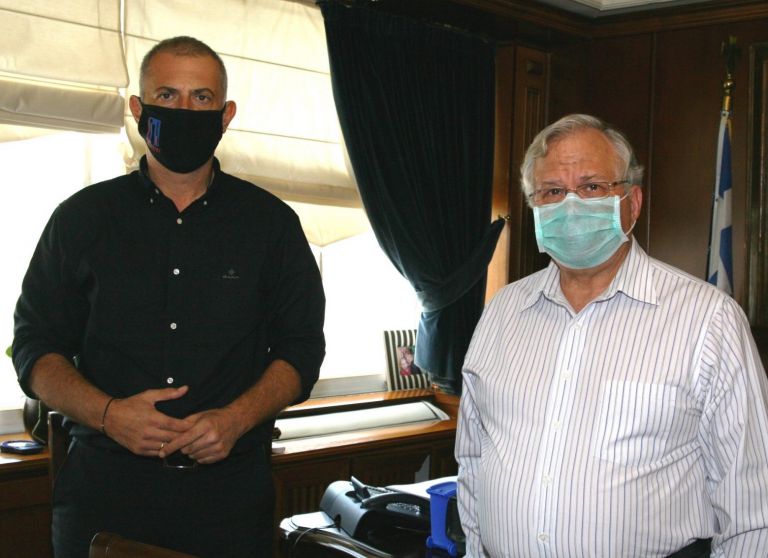 Σύμφωνο Συνεργασίας μεταξύ του Δήμου Πειραιά και του Οργανισμού «Το Χαμόγελο του Παιδιού»