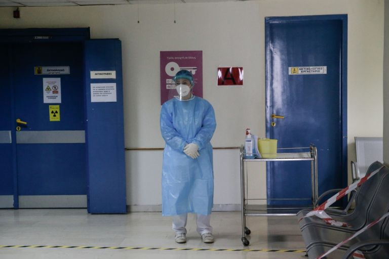 Κοροναϊός: «Χτίζεται» το τείχος ανοσίας – «Σπάει» το φράγμα των 2 εκατ. πλήρως εμβολιασμένων