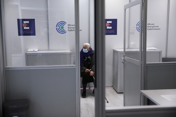 Ιωαννίδης: Τραγικό λάθος να μην εμβολιαστεί κάποιος άνω των 70 ετών- Τι είπε για την πορεία της πανδημίας