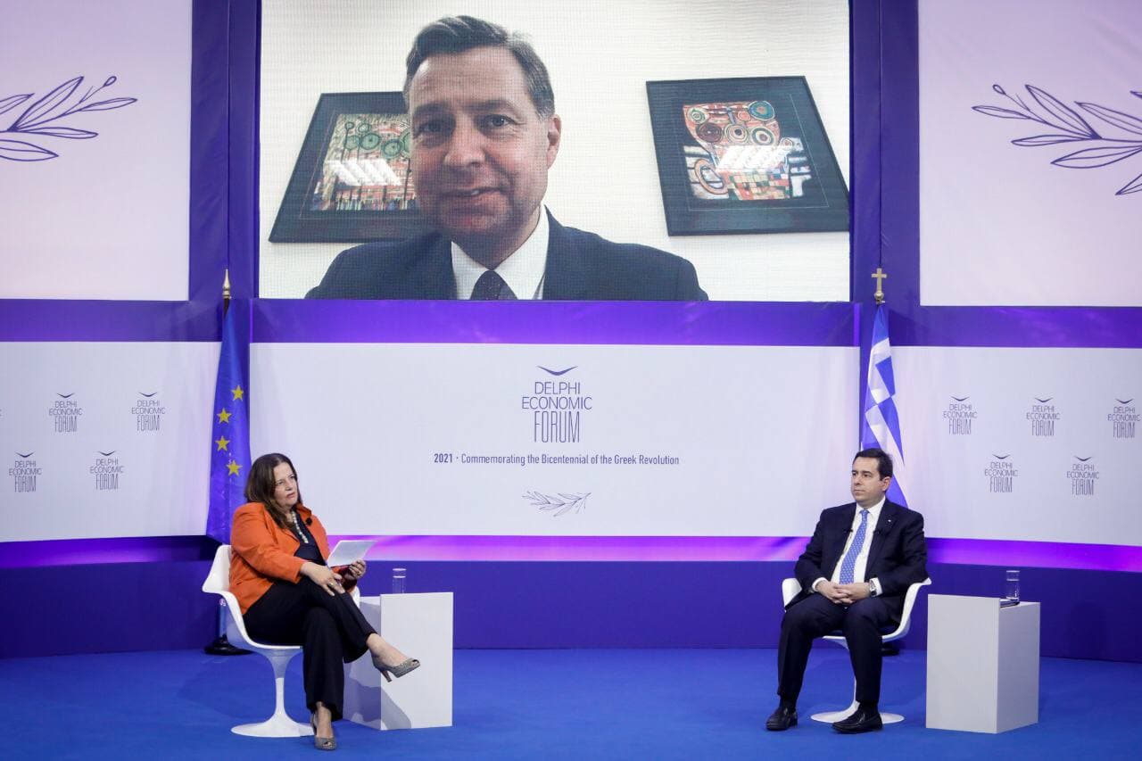 Φόρουμ Δελφών: Συζήτηση για το μεταναστευτικό από τους υπουργούς Ελλάδας και Γερμανίας