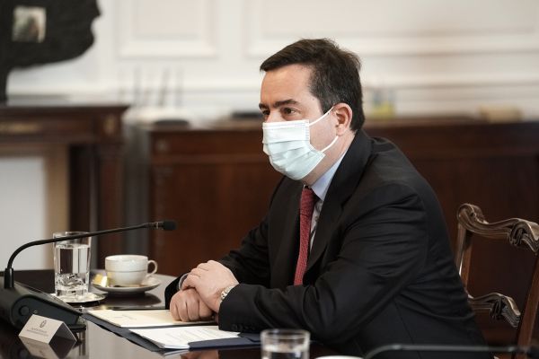 Νότης Μηταράκης: Στην Πορτογαλία ο υπουργός Μετανάστευσης για τις μεταναστευτικές ροές