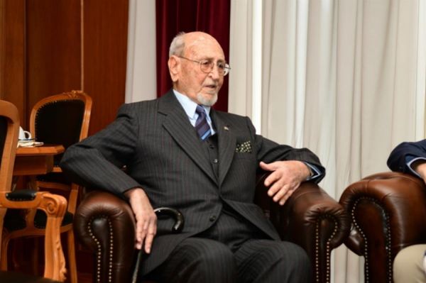 Γιώργος Πλειώνης: Ο θρυλικός πιλότος που καταδίωξε το Ρόμελ, πολέμησε στην Κορέα και απέρριψε τη Χούντα