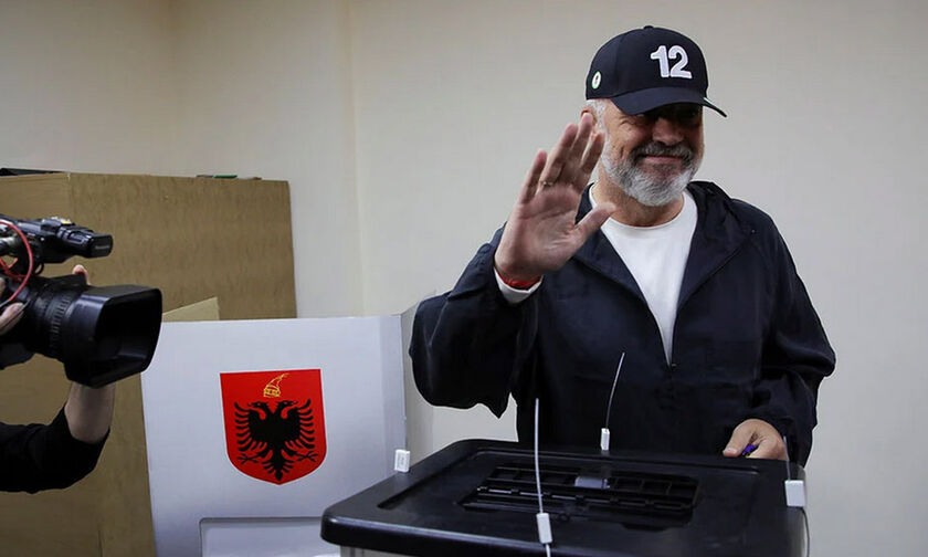«Αφεντικό» ο Εντι Ράμα, χωρίς… πυξίδα η Αλβανία