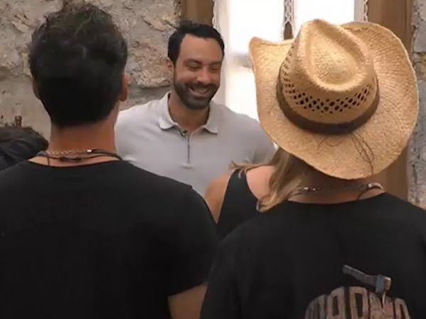 Η Φάρμα: Οι παίκτες έκαναν έκπληξη στον Σάκη για τα γενέθλιά του