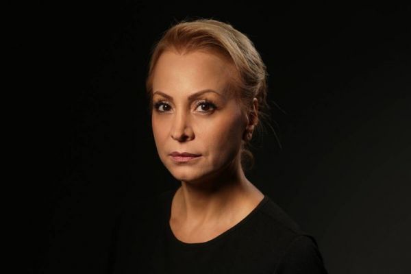 Τέτα Καμπουρέλη: «Ο λόγος της σύλληψης μου φάνηκε αστείος γιατί ο Βασίλης είναι ανίκανος για χειρωνακτική δουλειά»