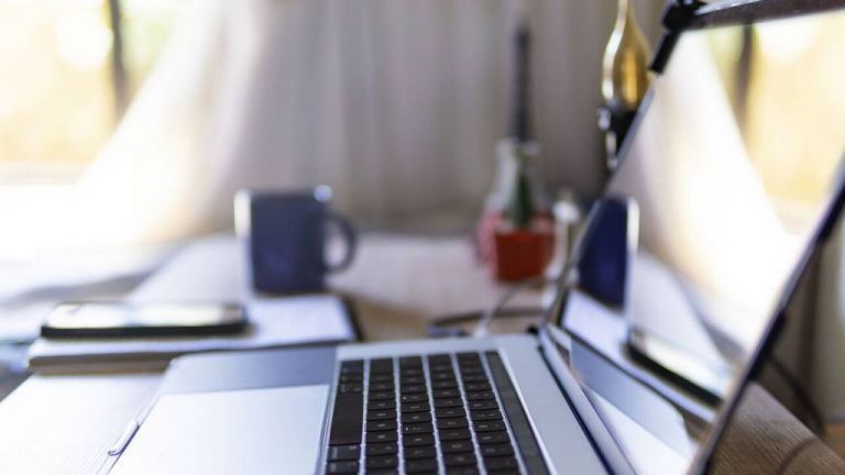 EY: Πώς οραματίζονται την επόμενη μέρα της πανδημίας εργοδότες και εργαζόμενοι;