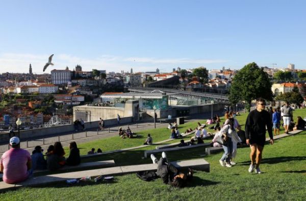 Ερευνα: Σε ποια περίπτωση ο τουρισμός δεν επηρεάζει τα ποσοστά μόλυνσης