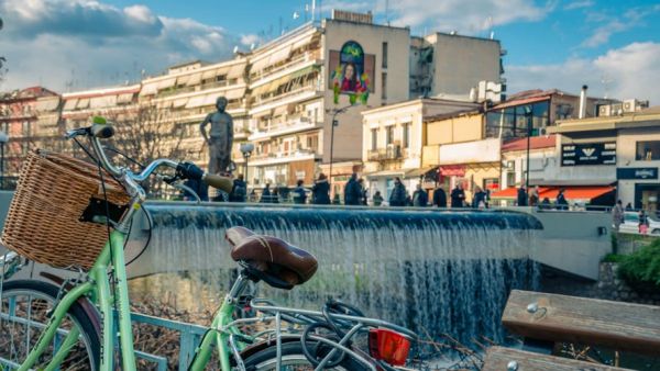 Αποφασίζει ο κόσμος για το μέλλον ενός δρόμου